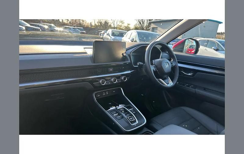 Used Honda CR-V Advance 184 HP (135 kW) 2025 Red SUV