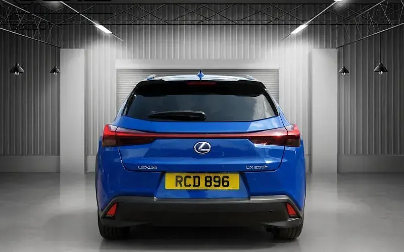 Used Lexus UX 184 HP (135 kW) 2023 Blue SUV