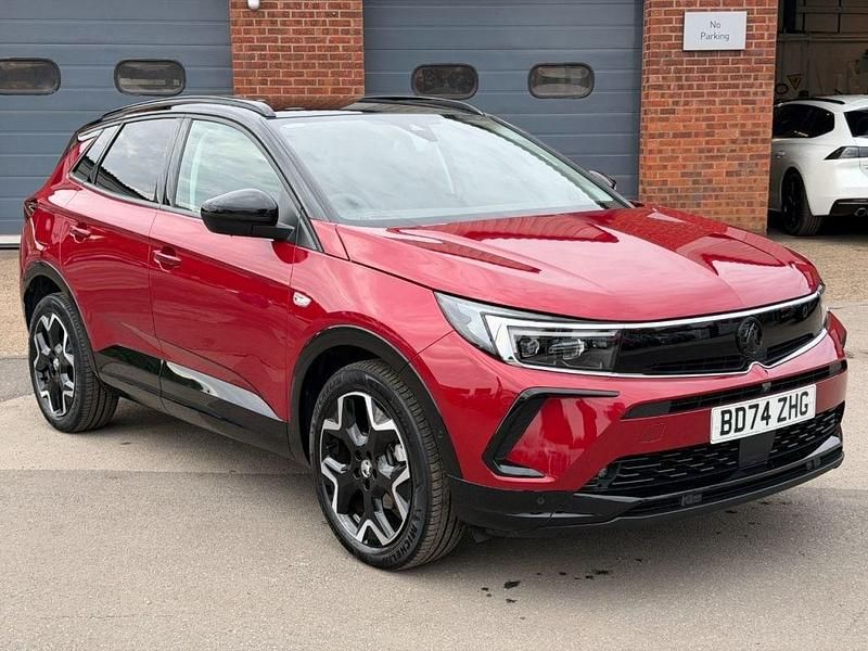 Red Used 2024 Vauxhall Grandland X Ultimate SUV | £24,495 (Good price) - Image 1/4