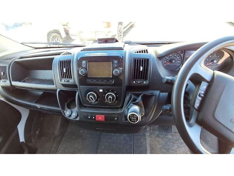 Used Citroën Relay 140 HP (102 kW) 2023 White Van