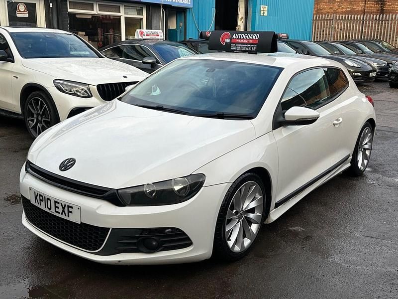 Begagnad VW Scirocco GT 2010 Vit Sportkupé