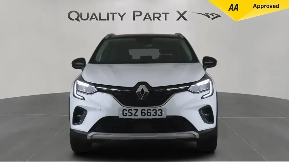Used Renault Captur Techno 91 HP (66 kW) 2022 White/black SUV
