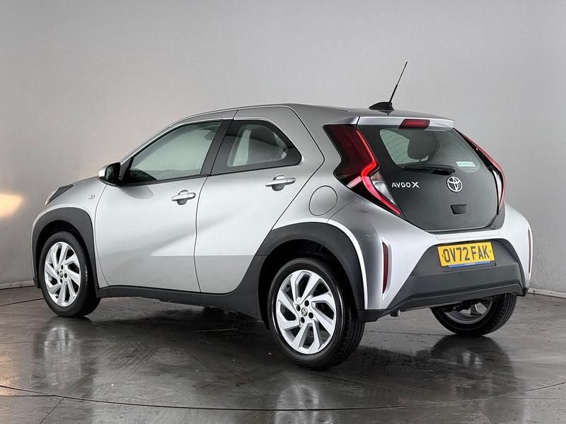 Used Toyota Aygo X PURE 2022 Silver SUV