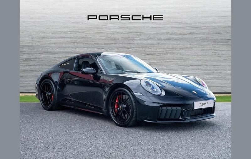 Used Porsche 911 534 HP (392 kW) 2025 Black Coupe