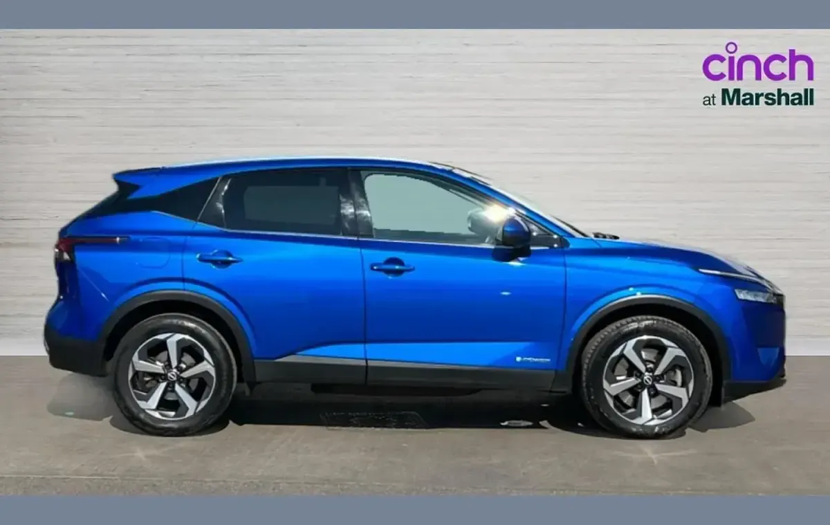 Used Nissan Qashqai N-Connecta 187 HP (137 kW) 2023 Blue SUV