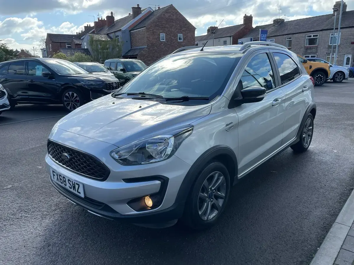 Used Ford Ka Plus Active 85 HP (62 kW) 2018 Silver Hatchback