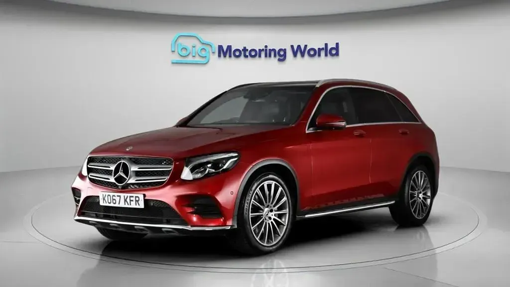 Used Mercedes GLC350 AMG line 258 HP (189 kW) 2018 Red SUV