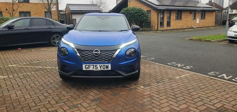 New Nissan Juke N-Connecta 143 HP (105 kW) 2025 Blue SUV