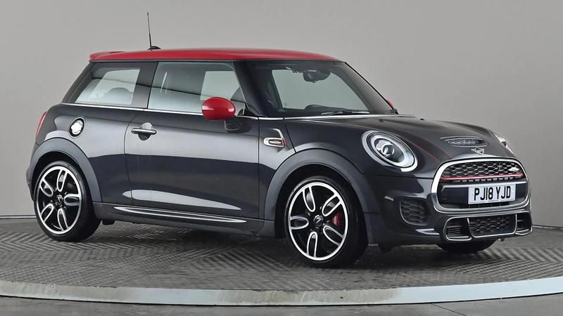 Used Mini John Cooper Works Chili 231 HP (169 kW) 2018 Grey Hatchback
