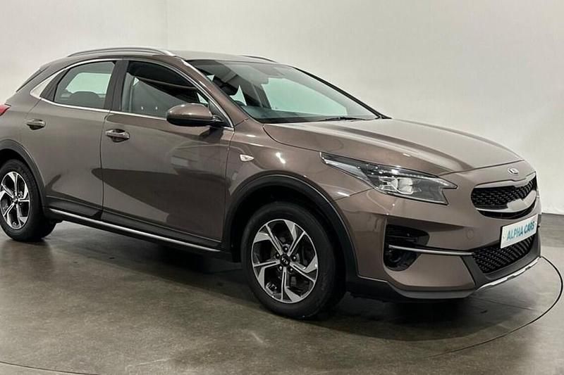 Used Kia XCeed 118 HP (86 kW) 2020 Brown SUV