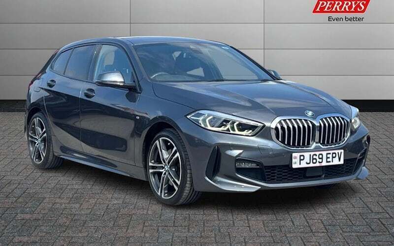Used 2020 BMW 118 M Sport Hatchback | £16,495 (Fair price) - Image 1/4