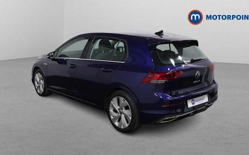 Used VW Golf VIII Style 150 HP (110 kW) 2024 Hatchback