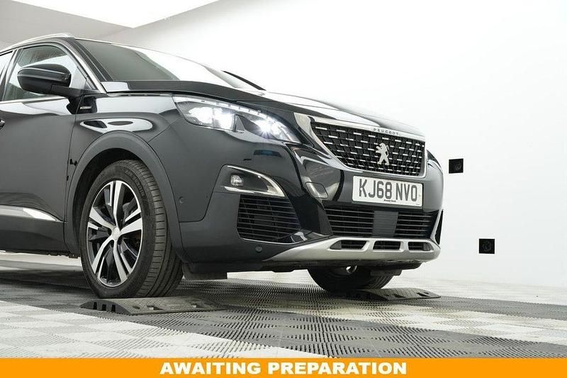 Used Peugeot 3008 GT-line 130 HP (95 kW) 2019 Black SUV