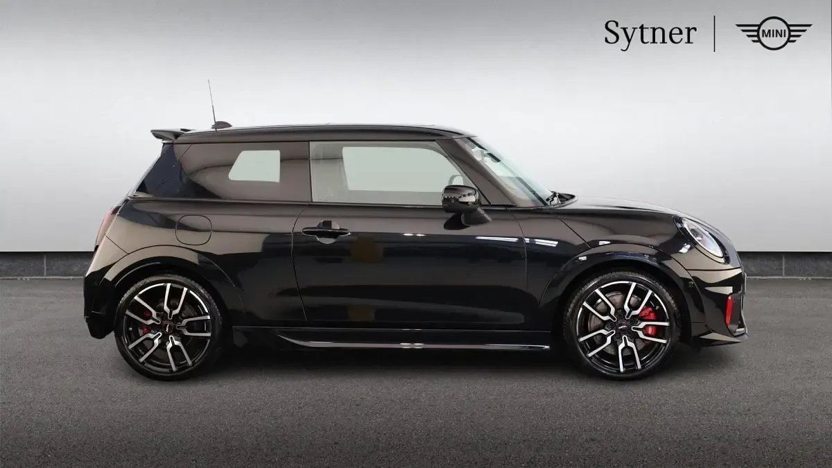 Used Mini John Cooper Works Hatch 228 HP (167 kW) 2025 Black Hatchback