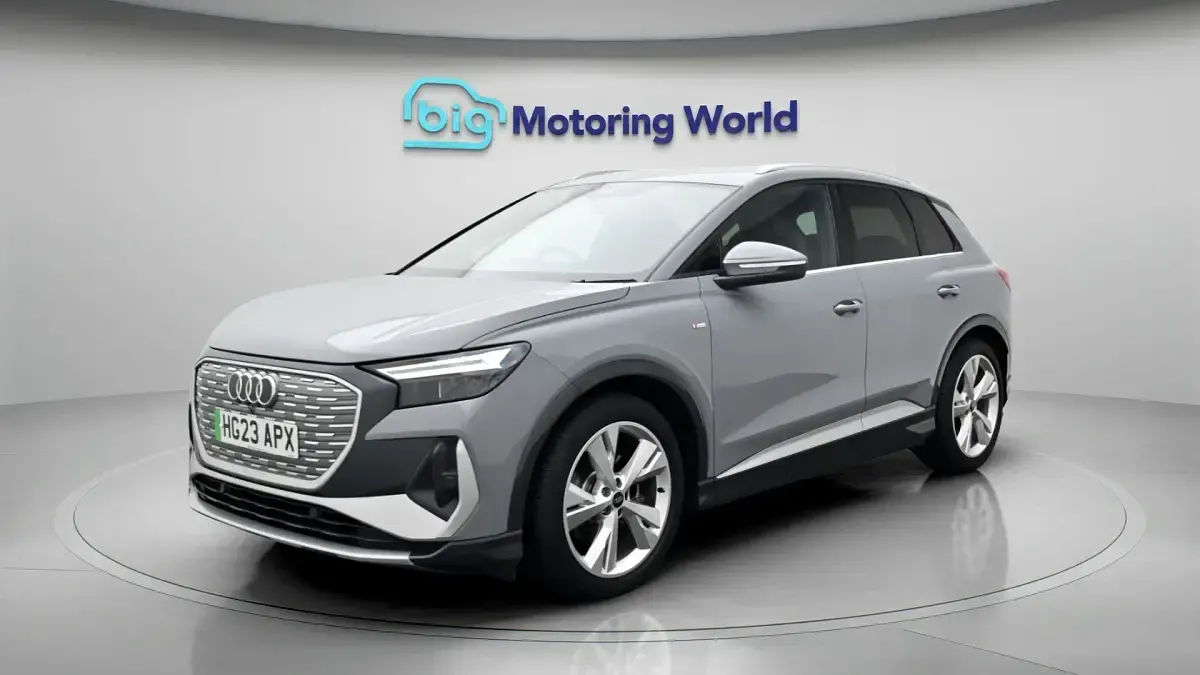 Used Audi Q4 e-tron S-Line 125 kW (170 HP) 2022 Grey SUV