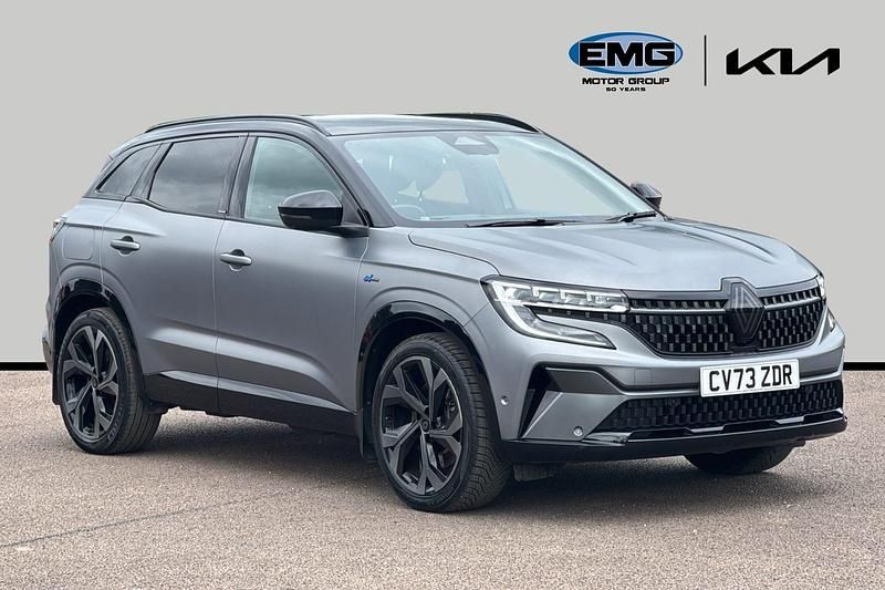 Grey/black Used 2023 Renault Austral Iconic Esprit Alpine SUV | £24,195 (Good price) - Image 1/3