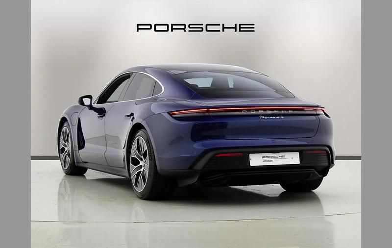 Used Porsche Taycan 419 kW (571 HP) 2022 Blue Sedan