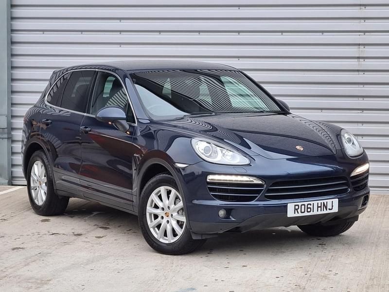 Used Porsche Cayenne 245 HP (180 kW) 2011 Blue SUV