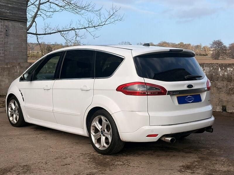 Usado Ford S-MAX Titanium X 200 HP (147 kW) 2013 Branco Monovolume