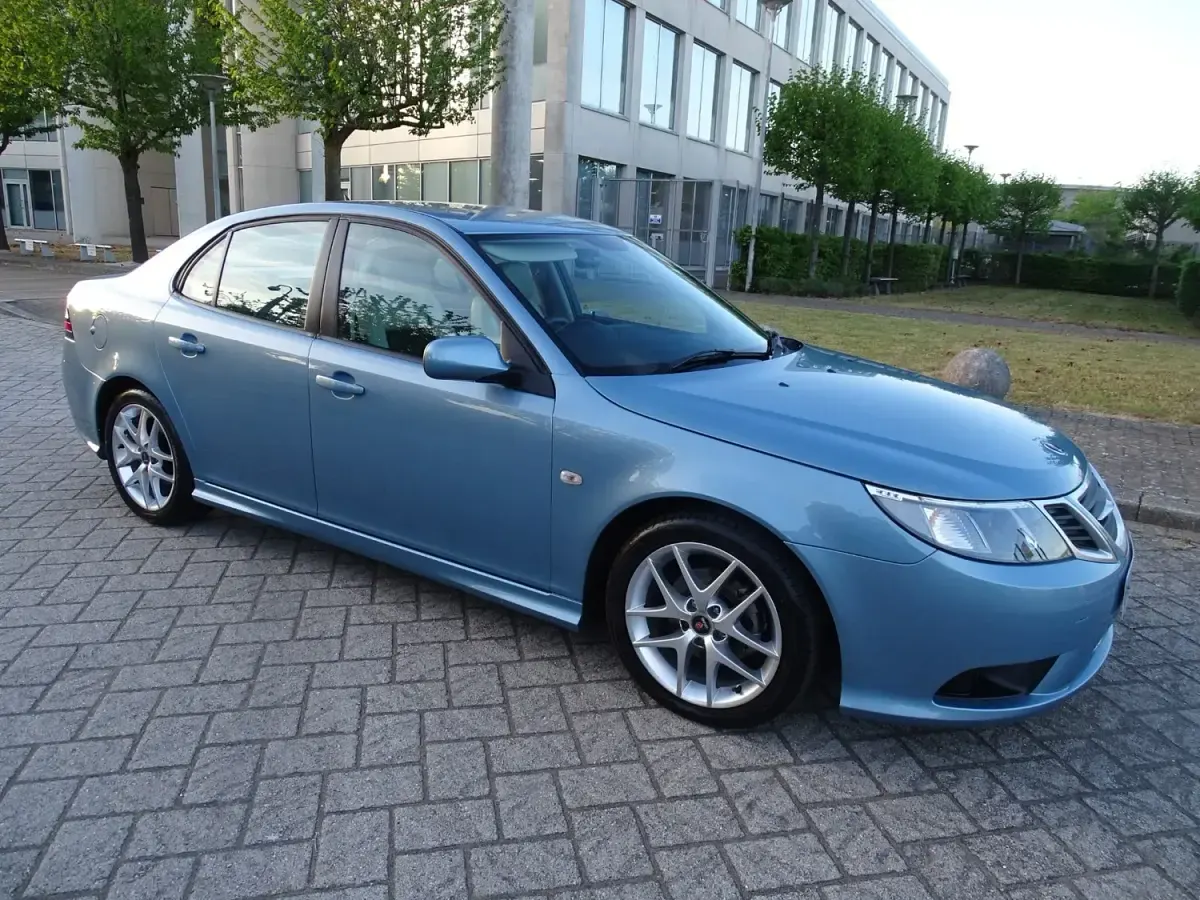 Begagnad Saab 9-3 Vector 2007 Blå Sedan