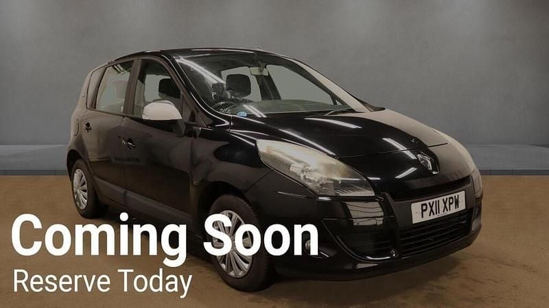 Used Renault Scénic III 110 HP (80 kW) 2011 Black MPV