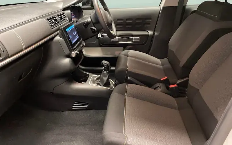 Gebraucht Citroën C3 PureTech 83 PS (61 kW) 2023 Weiß Kleinwagen