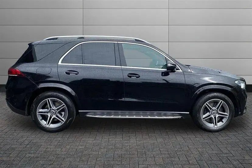 Used Mercedes GLE450 AMG AMG line 367 HP (269 kW) 2019 Obsidian black SUV