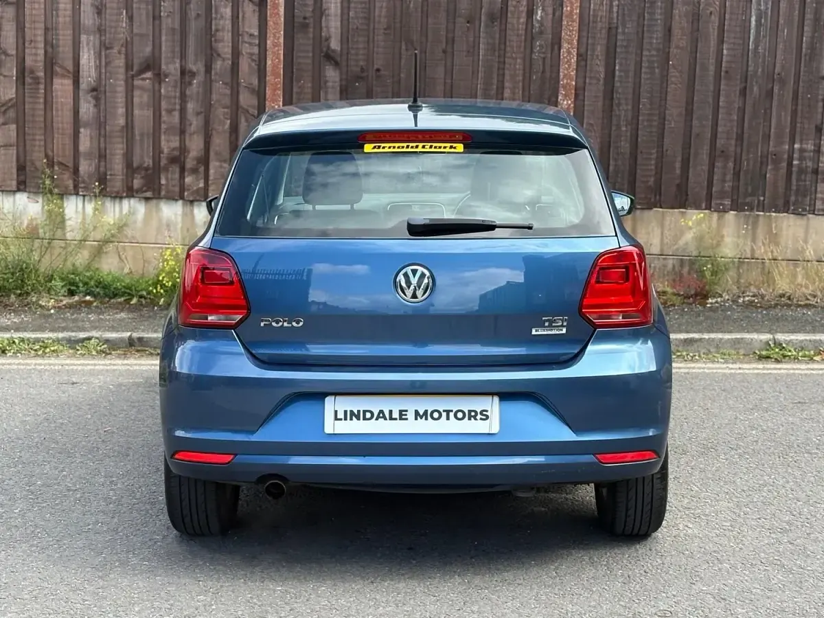 Used VW Polo SE 2015 Blue Hatchback