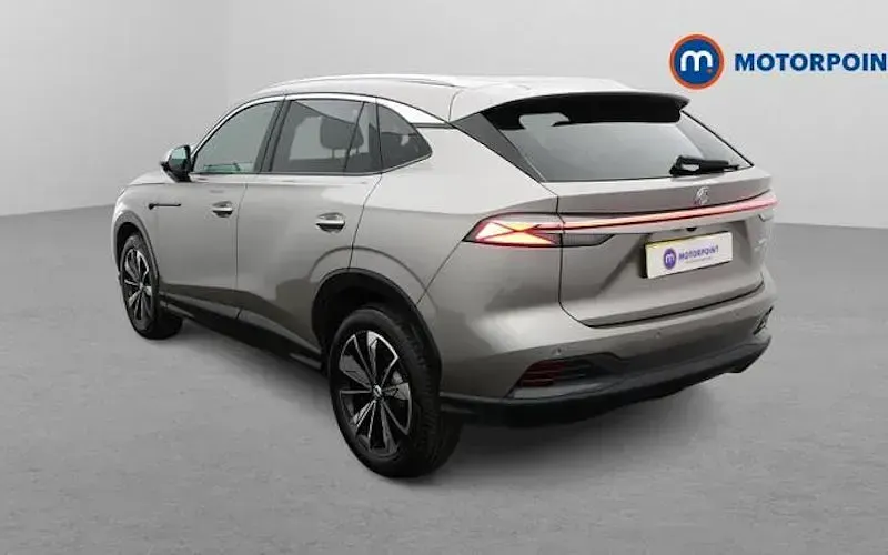 Usado MG HS SE 224 CV (164 kW) 2025 Plateado SUV