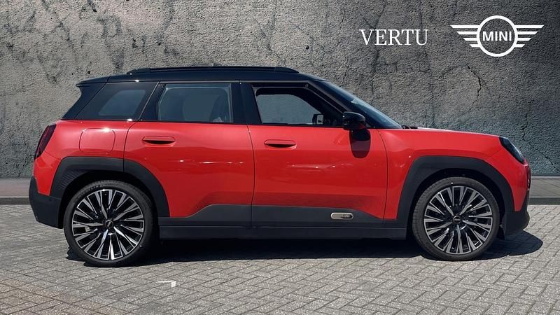 Used Mini Aceman Classic 135 kW (184 HP) 2024 SUV