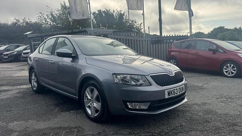 Grey Used 2013 Skoda Octavia SE Hatchback | £4,495 (Fair price) - Image 1/4