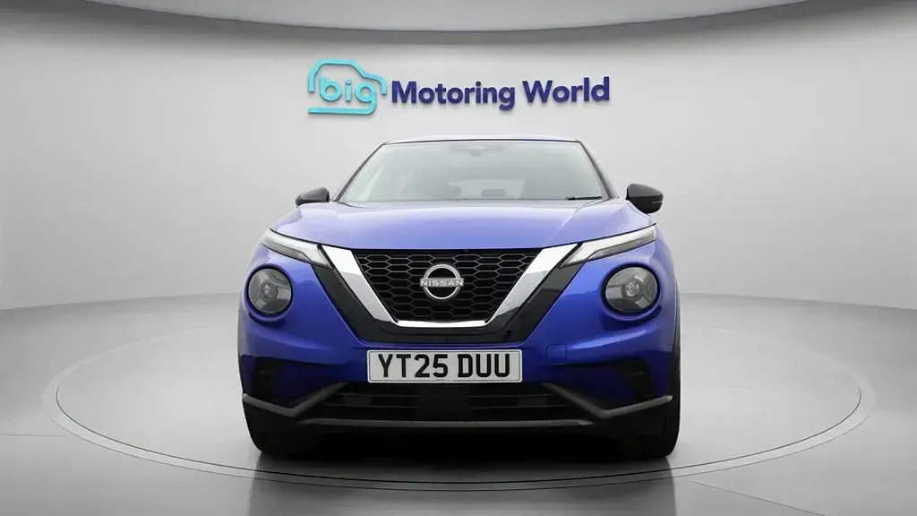 Used Nissan Juke N-Connecta 114 HP (83 kW) 2025 Blue SUV