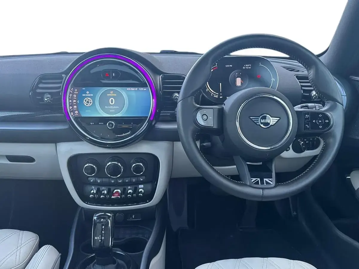 Usado Mini Cooper Clubman Exclusive 134 CV (98 kW) 2023 Negro Familiar