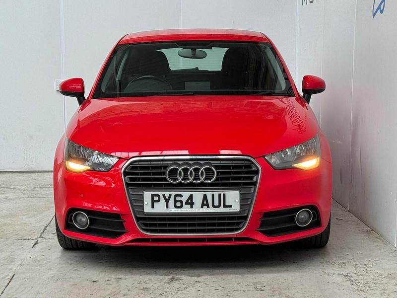 Used Audi A1 Sport 86 HP (63 kW) 2014 Red Hatchback
