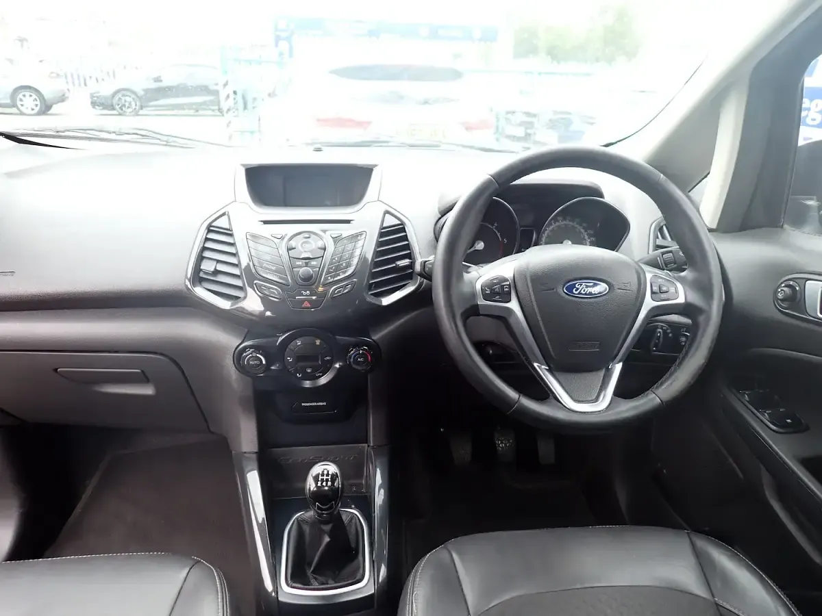 Used Ford Ecosport Titanium 95 HP (69 kW) 2017 Black SUV