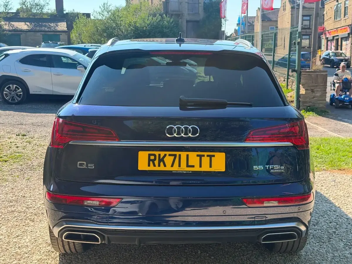 Used Audi Q5 Competition 2021 Blue SUV