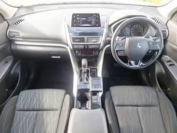 Used Mitsubishi Eclipse 163 HP (119 kW) 2019 White Hatchback