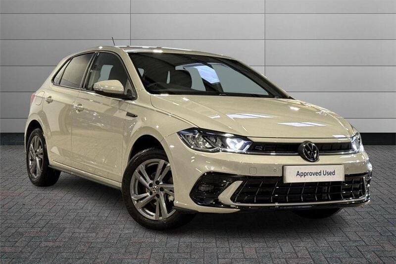 Grey New 2025 VW Polo R-line Hatchback | £22,250 (Good price) - Image 1/4