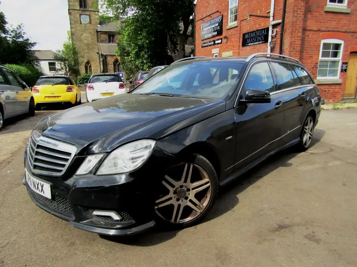 Used Mercedes E220 2011 Black Estate
