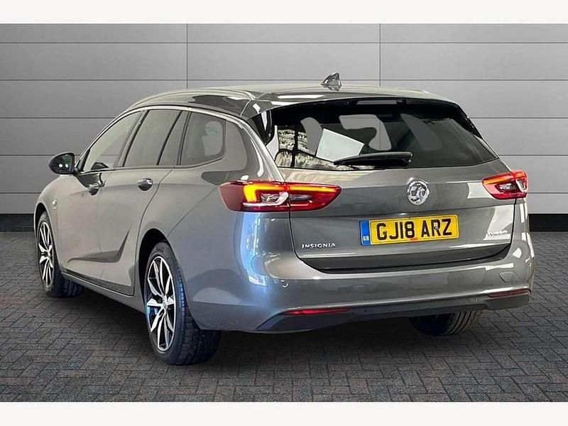 Used Vauxhall Insignia Elite 165 HP (121 kW) 2018 Grey Estate