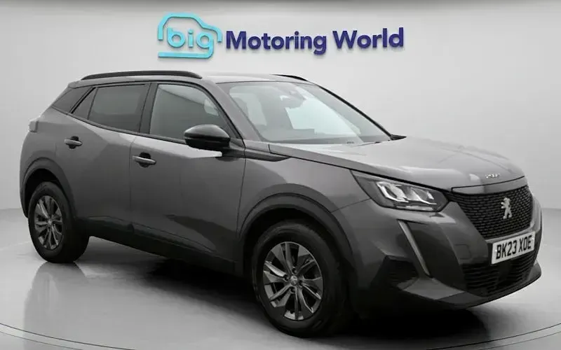 Used Peugeot 2008 Active+ 101 HP (74 kW) 2023 SUV