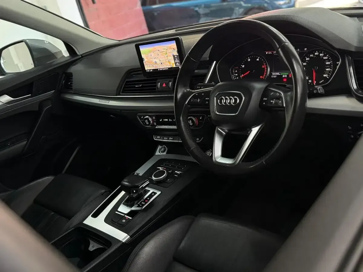 Used Audi Q5 Sport 190 HP (139 kW) 2017 Grey SUV