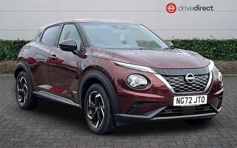 Used Nissan Juke N-Connecta 143 HP (105 kW) 2023 Red SUV