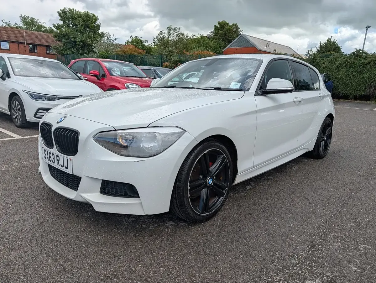 Used BMW 116 M Sport 116 HP (85 kW) 2013 White Hatchback