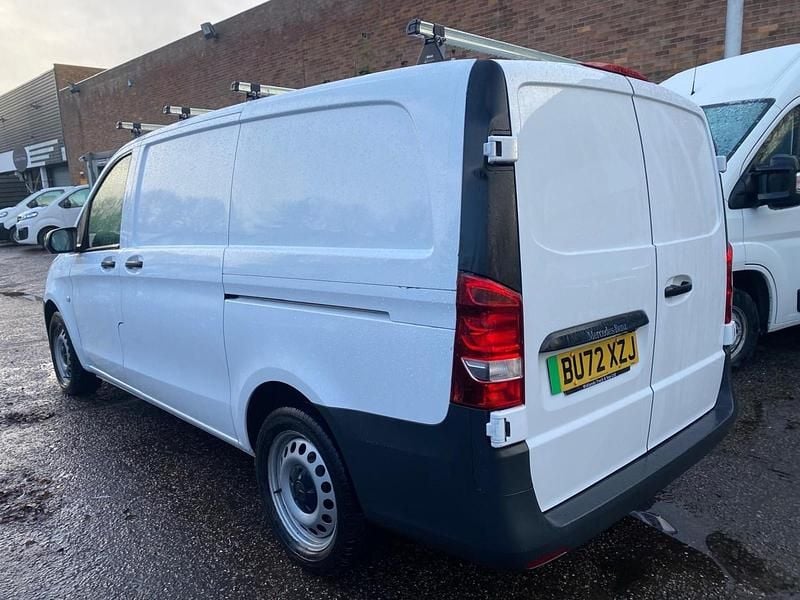 Used Mercedes e-Vito Progressive 85 kW (116 HP) 2022 White MPV