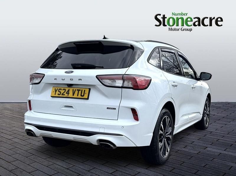 Used Ford Kuga ST-Line X 225 HP (165 kW) 2024 White SUV