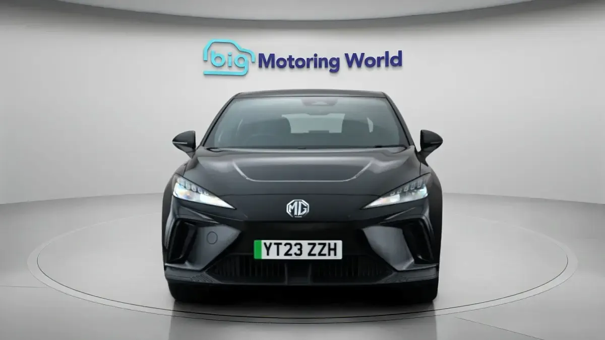 Used MG MG4 EV SE 319 kW (435 HP) 2023 Black Hatchback