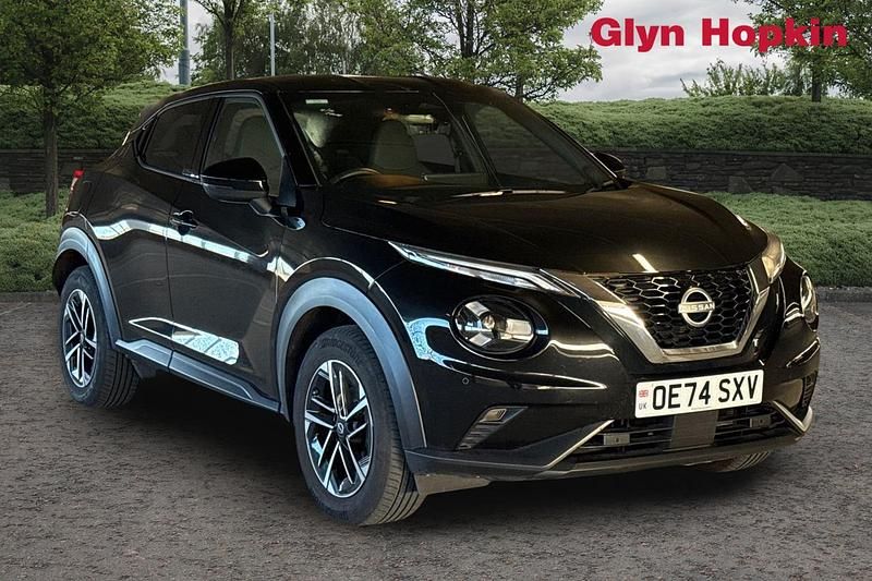 Black Used 2024 Nissan Juke N-Connecta SUV | £17,332 (Fair price) - Image 1/4