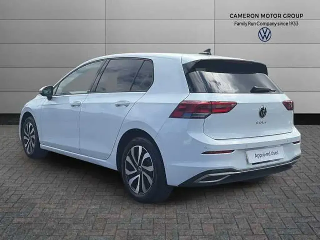 Used VW Golf VIII Active 150 HP (110 kW) 2022 White Hatchback