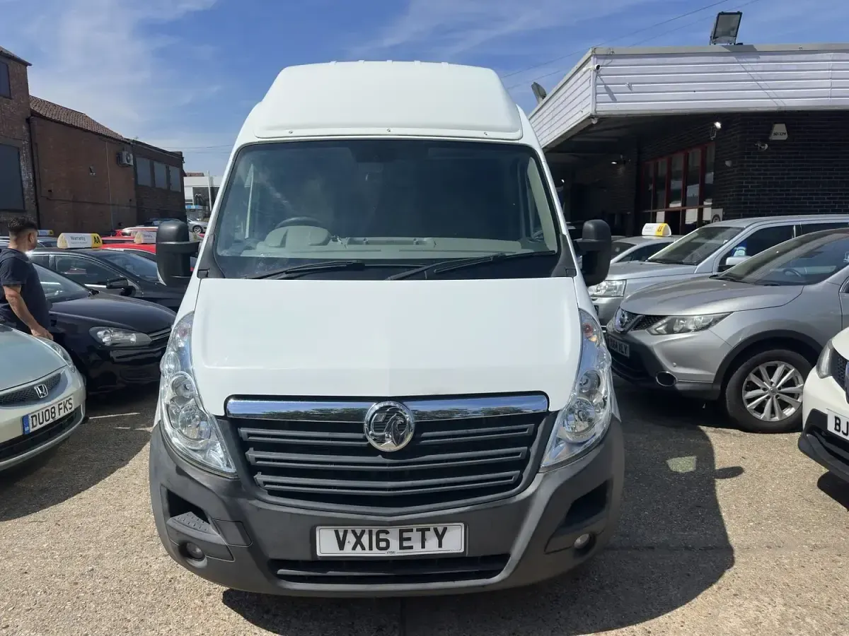 Used Vauxhall Movano 2016 White MPV